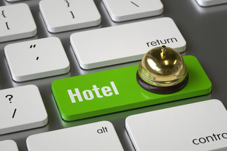 Top 5 Reasons Why Independent Hoteliers Should Outsource Commercial Foundations to Improve Performance